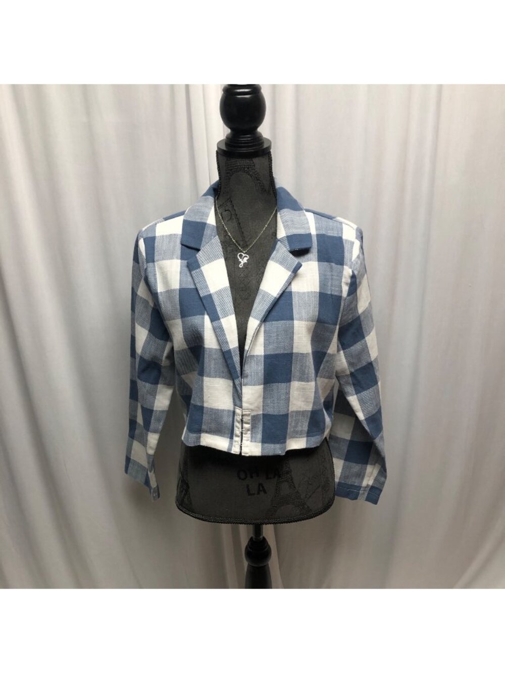 Stoosh by 26 Blue White Plaid Cropped Jacket Womens Size XL Lightweight Casual